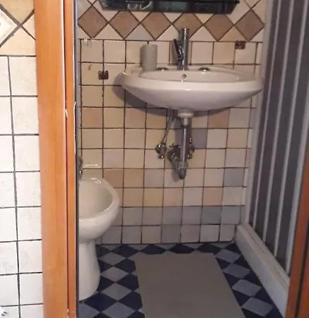 Szálloda Monolocale Quattro Posti *